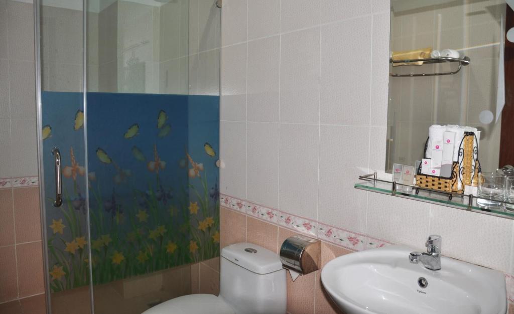 Khách sạn Palm - Hoang Dung 2*