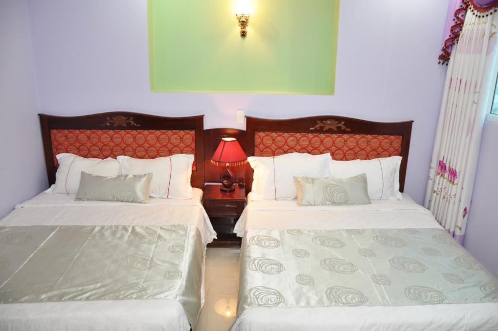 Khách sạn Palm - Hoang Dung 2*